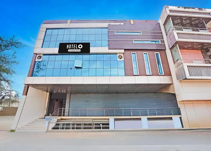 Hotel O Mansarovar Sector 8 Formerly Hotel Kv Palace
